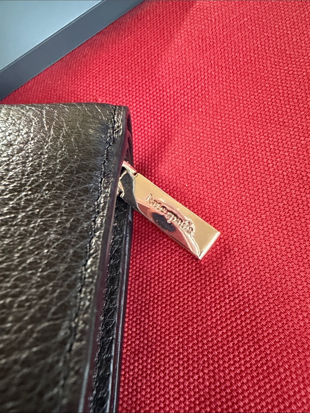 kate spade Black Leather Compact Zip Card Wallet with Gold Logo - Picture 8 of 10